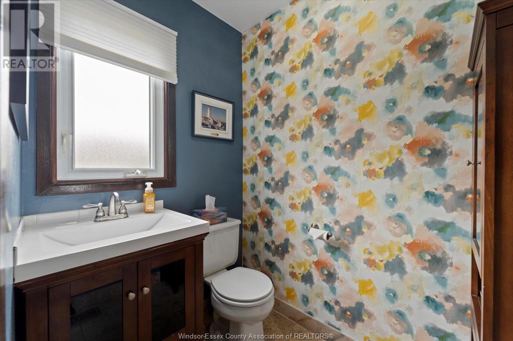 Photo 22 of 2073 Cardinal Lane, Kingsville ON