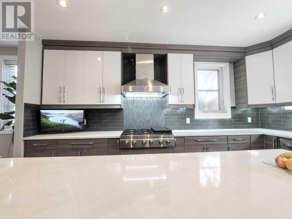 Single Family House for Sale in A  Street NW Crescent Heights Calgary 