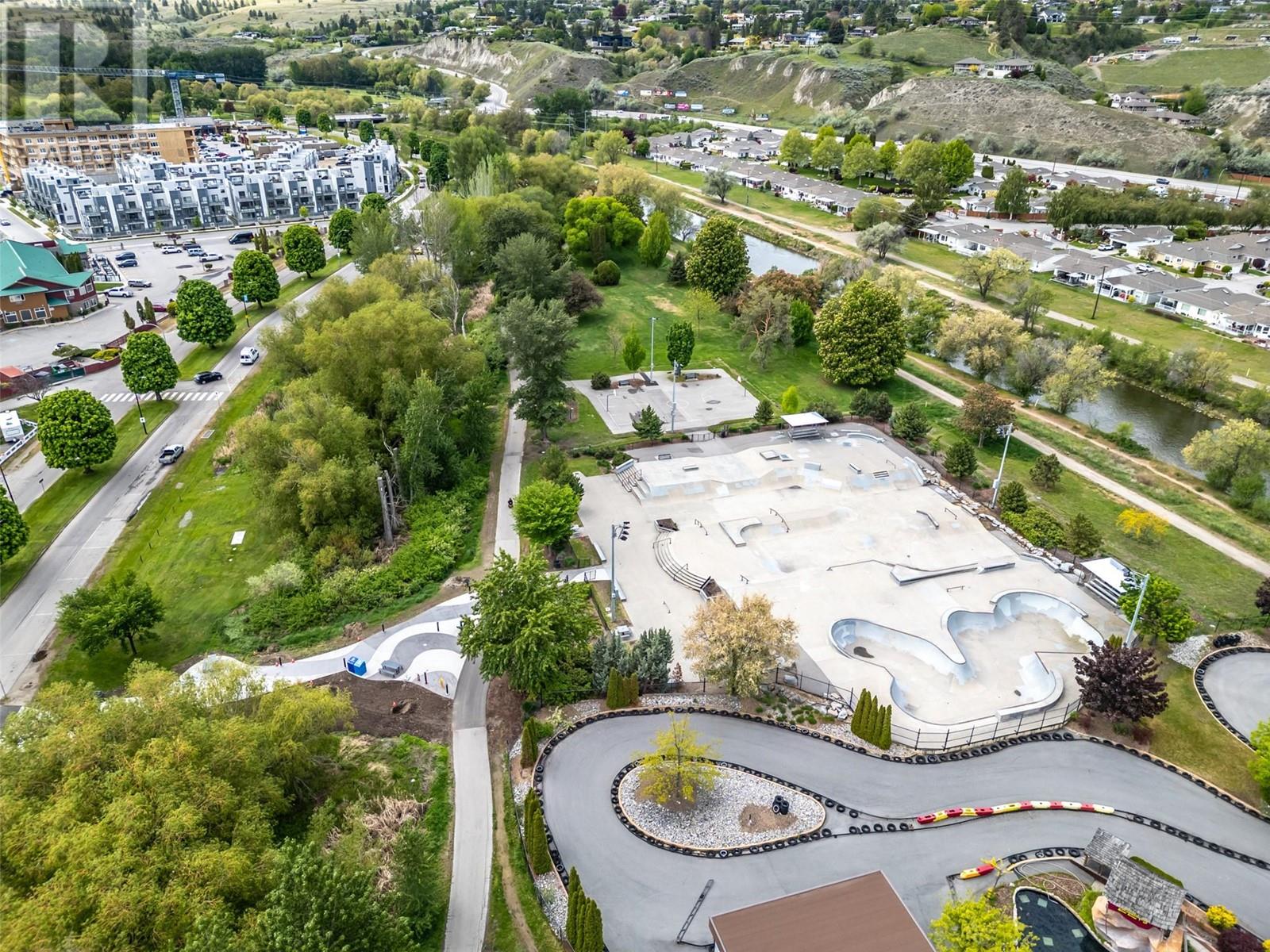 1084 Dynes Avenue, Penticton