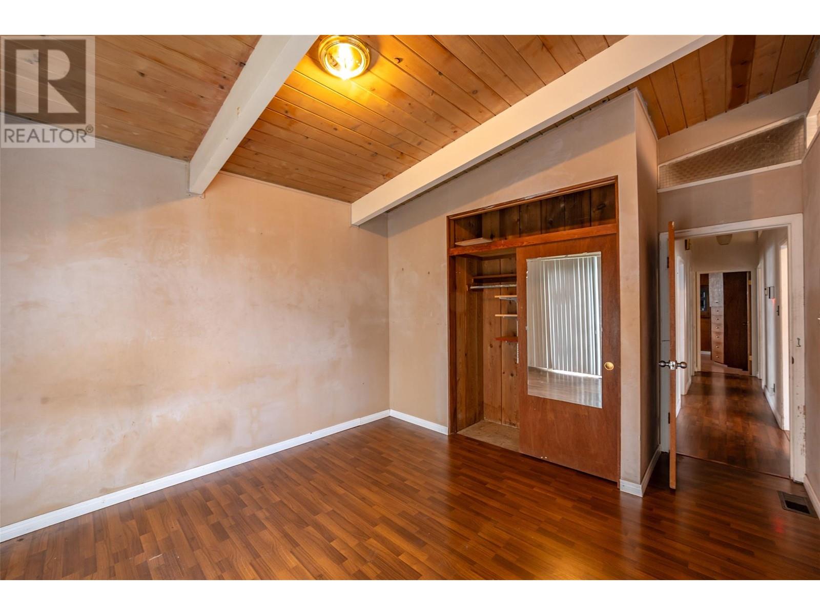 1084 Dynes Avenue, Penticton