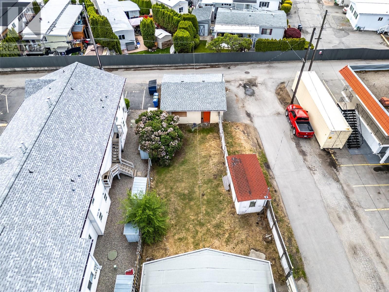 1084 Dynes Avenue, Penticton