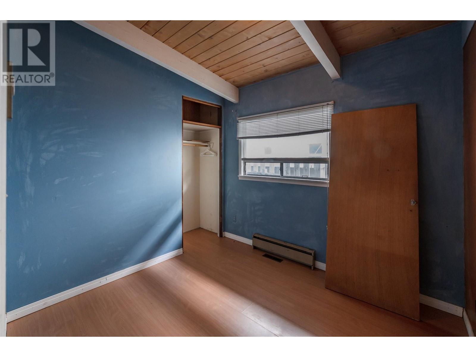 1084 Dynes Avenue, Penticton