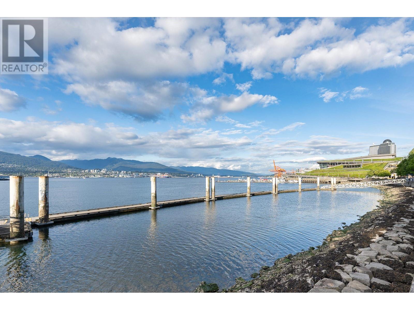Photo 13 of 2303 1200 Alberni Street, Vancouver BC