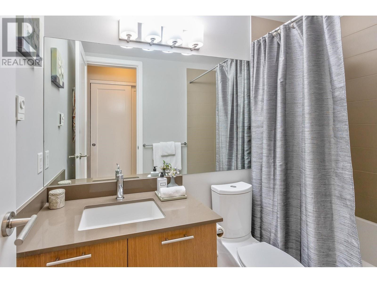 Photo 16 of 107 215 Brookes Street, New Westminster BC