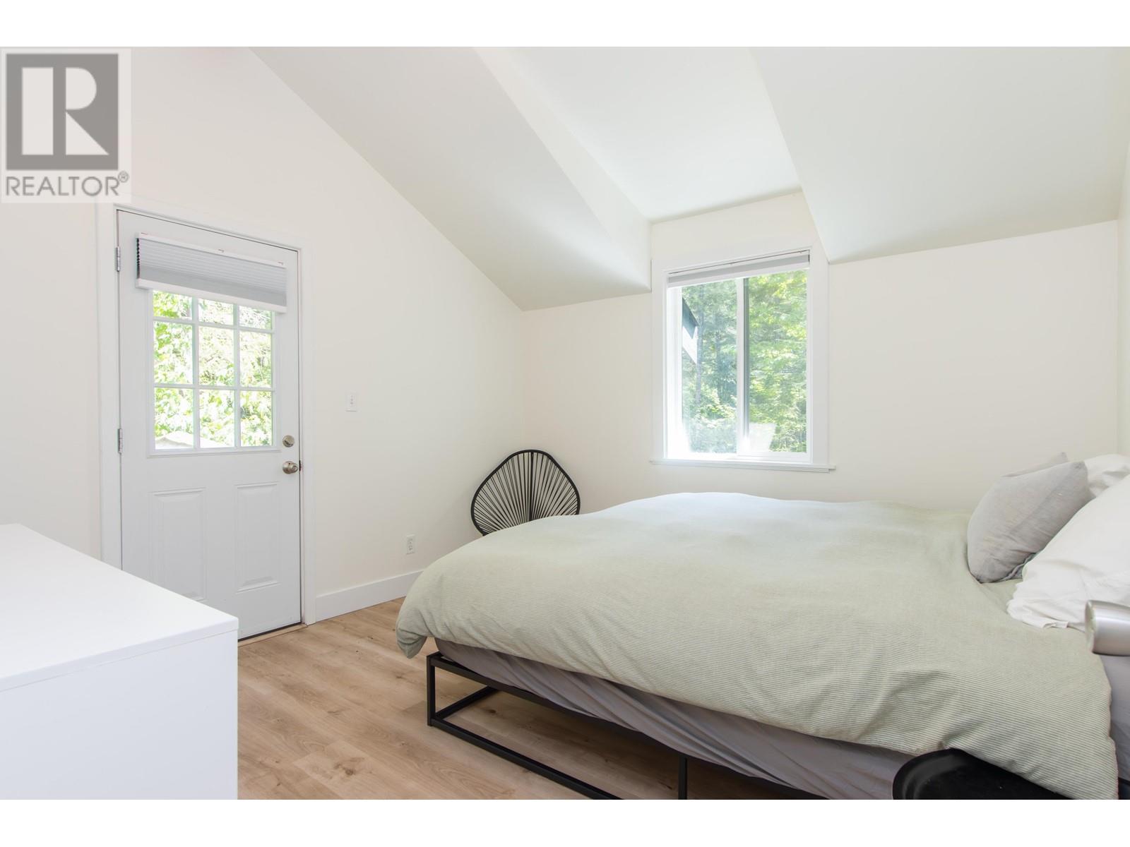 2000 MIDNIGHT WAY, Squamish real estate listing R3004505