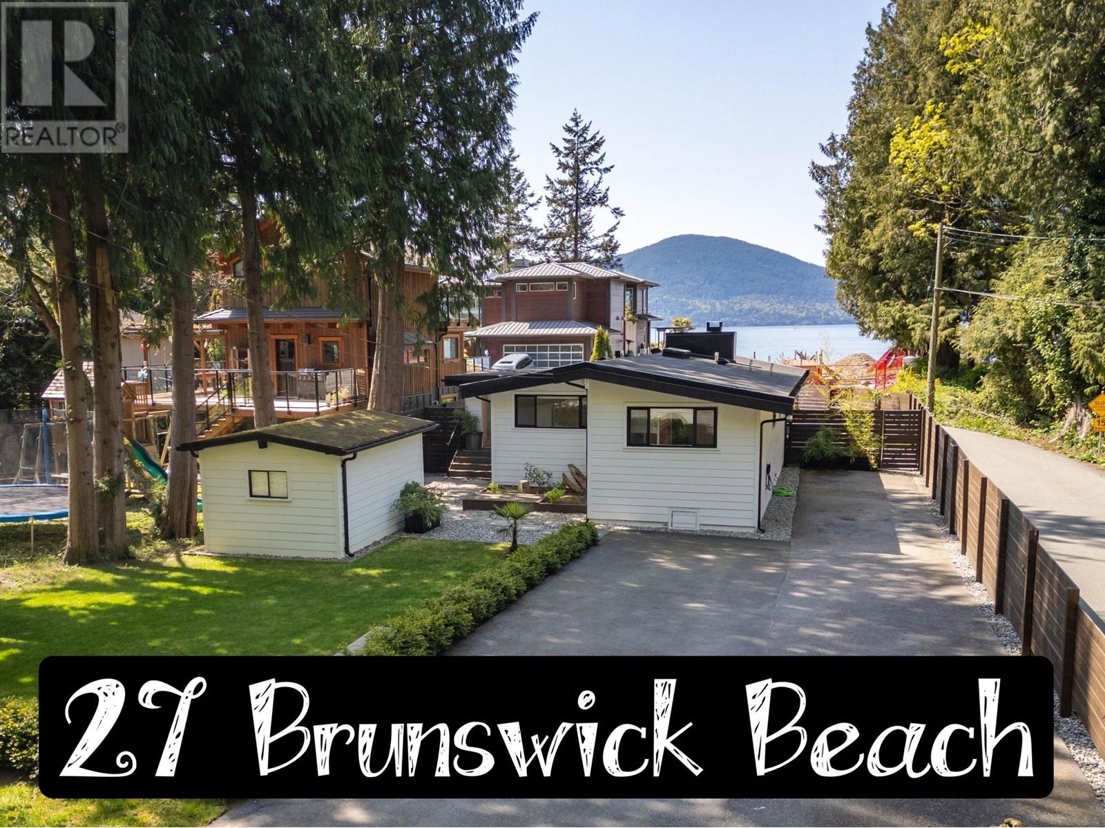 27 BRUNSWICK BEACH ROAD, Lions Bay