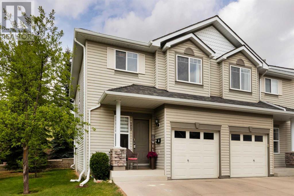 Single Family House for Sale in  Rocky Vista Circle NW Rocky Ridge Calgary 