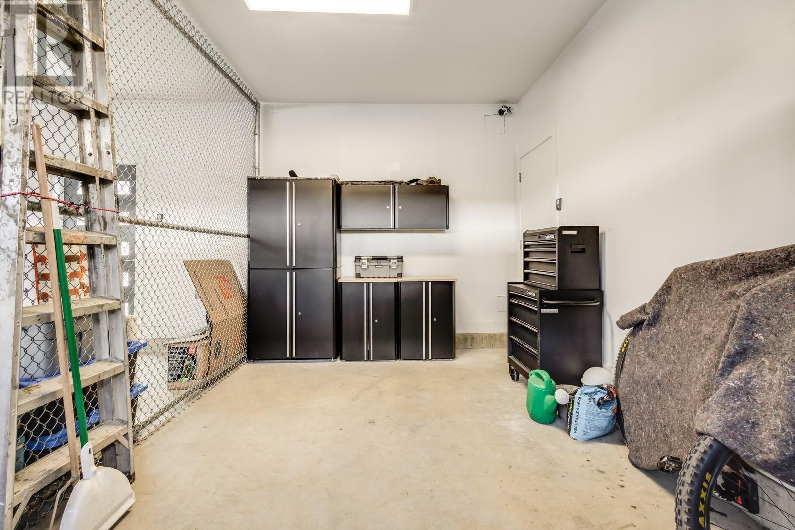 1 748 Stockwell Avenue, Kelowna