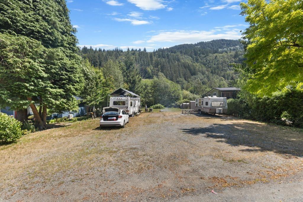 Photo 7 of 12050 Hodgkin Road, Mission BC