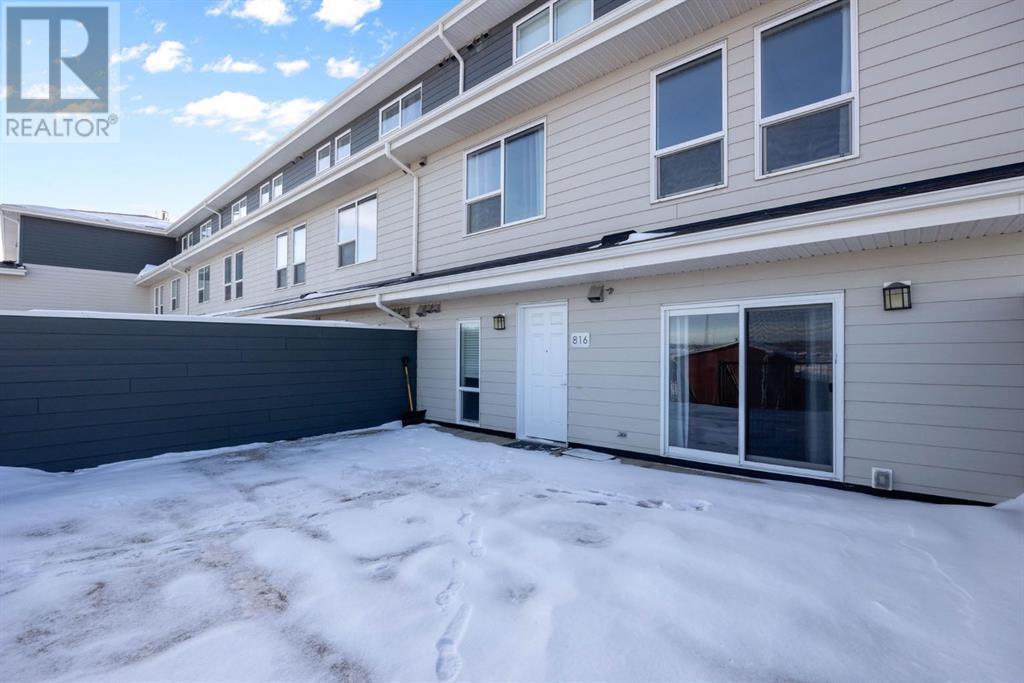 816, 201 Abasand Drive, Fort McMurray, Alberta