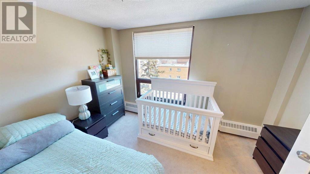 Single Family House for Sale in    Avenue SW Beltline Calgary 