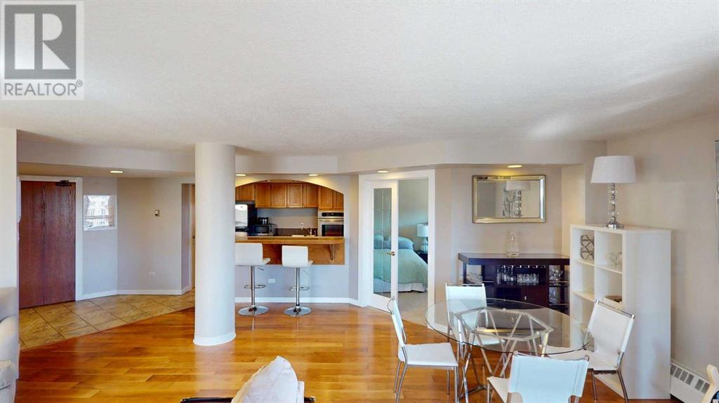 Single Family House for Sale in    Avenue SW Beltline Calgary 