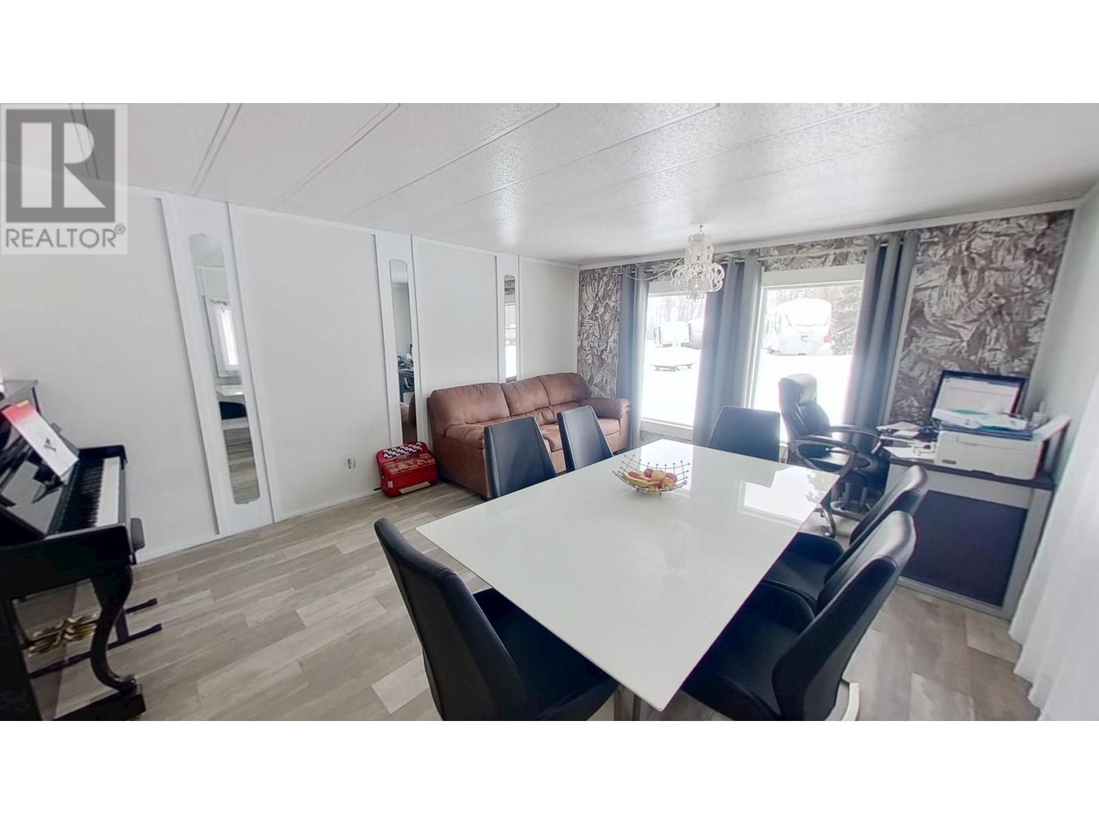 Photo 15 of 13431 N 29 Highway, Fort St John BC