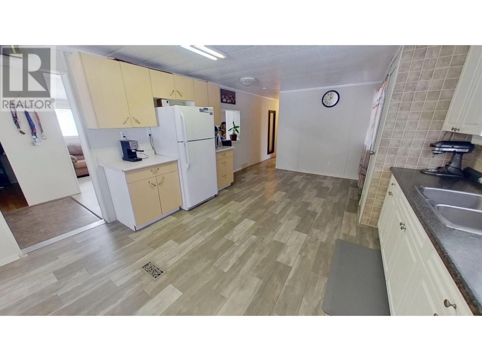 Photo 6 of 13431 N 29 Highway, Fort St John BC