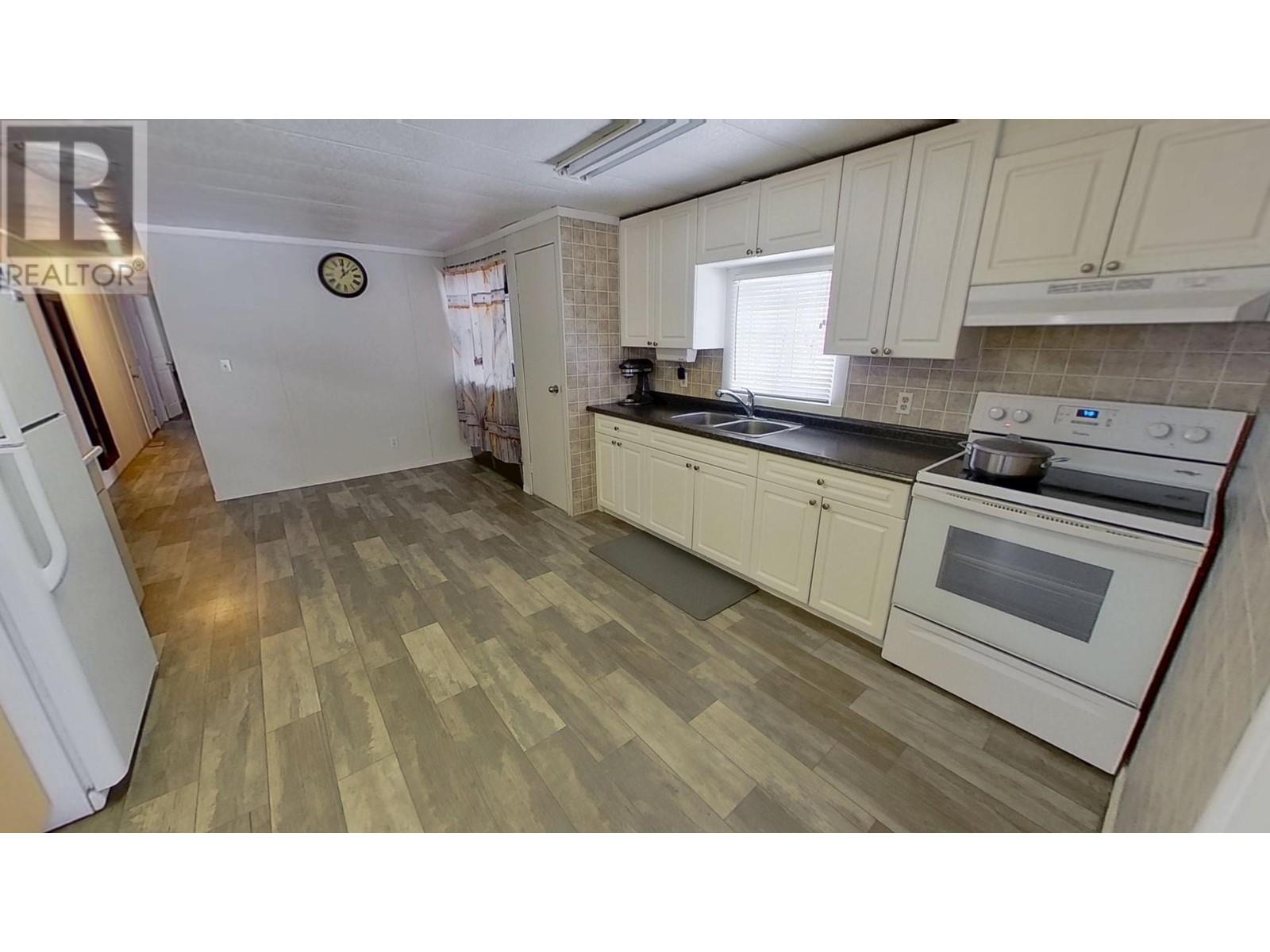 Photo 7 of 13431 N 29 Highway, Fort St John BC