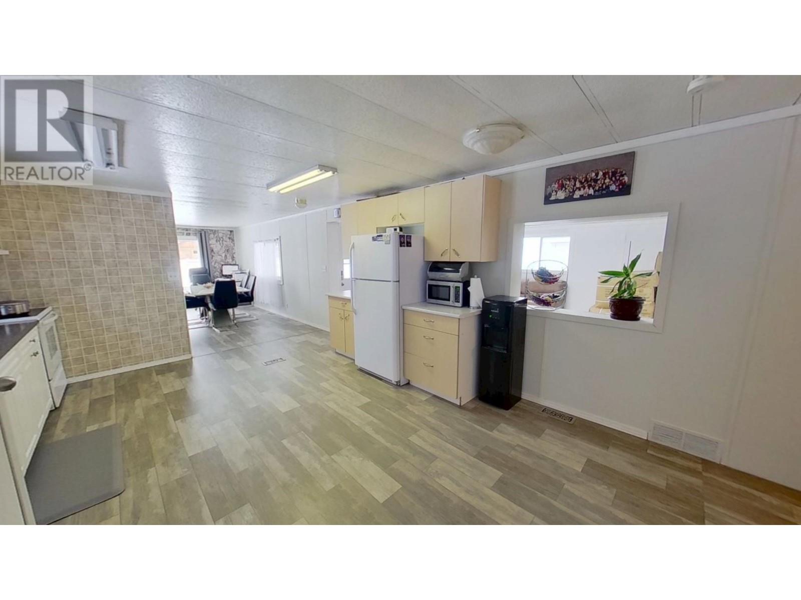 Photo 9 of 13431 N 29 Highway, Fort St John BC