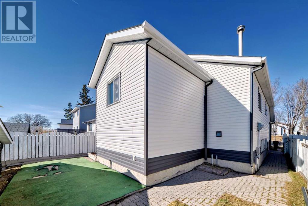 Single Family House 3 Level for Sale in  Tararidge Drive NE Taradale Calgary 