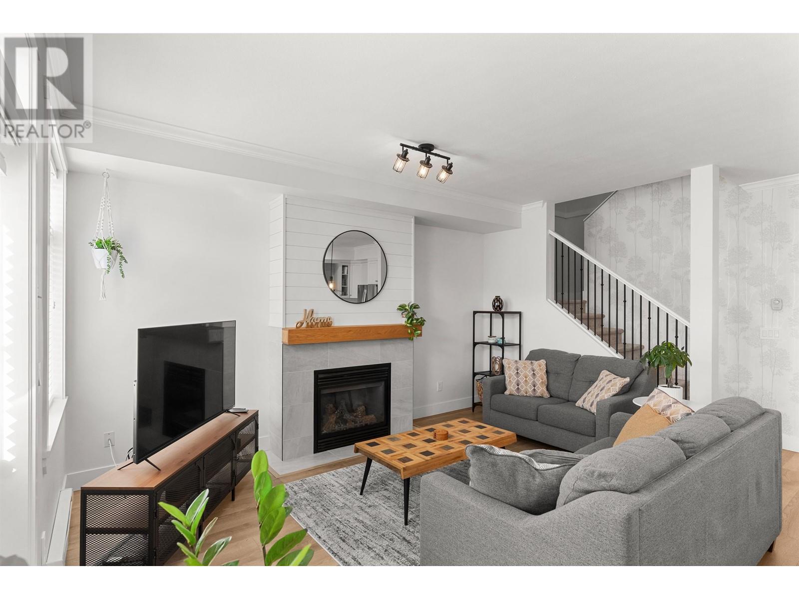 4910 CENTRAL Avenue, Ladner