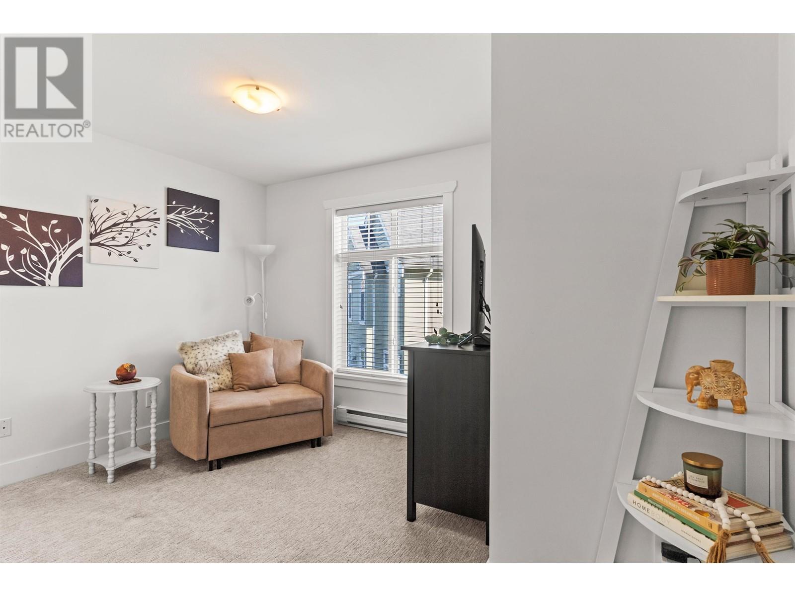 4910 CENTRAL Avenue, Ladner