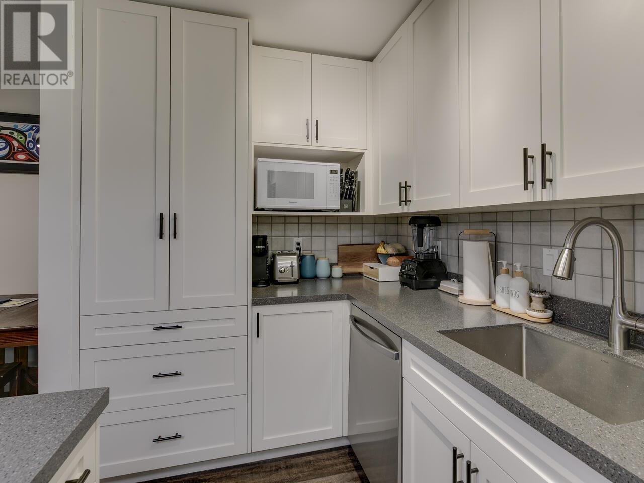 B102 40120 WILLOW CRESCENT, Squamish real estate listing for sale