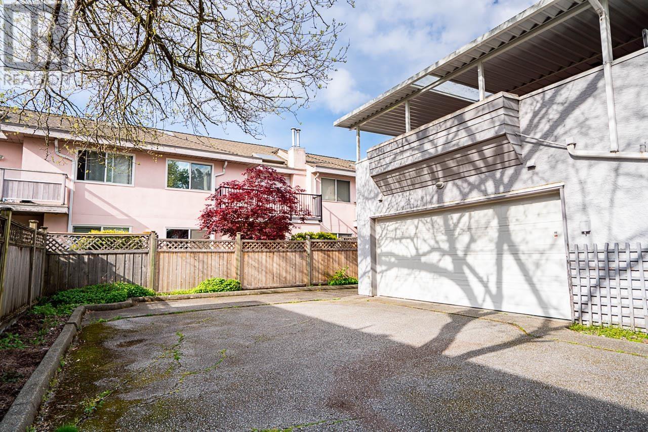 #1-7911 MOFFATT Road, Richmond