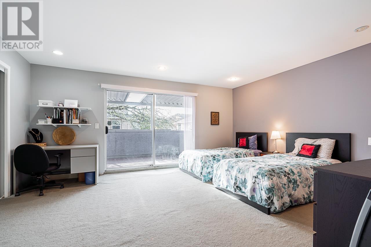 #1-7911 MOFFATT Road, Richmond