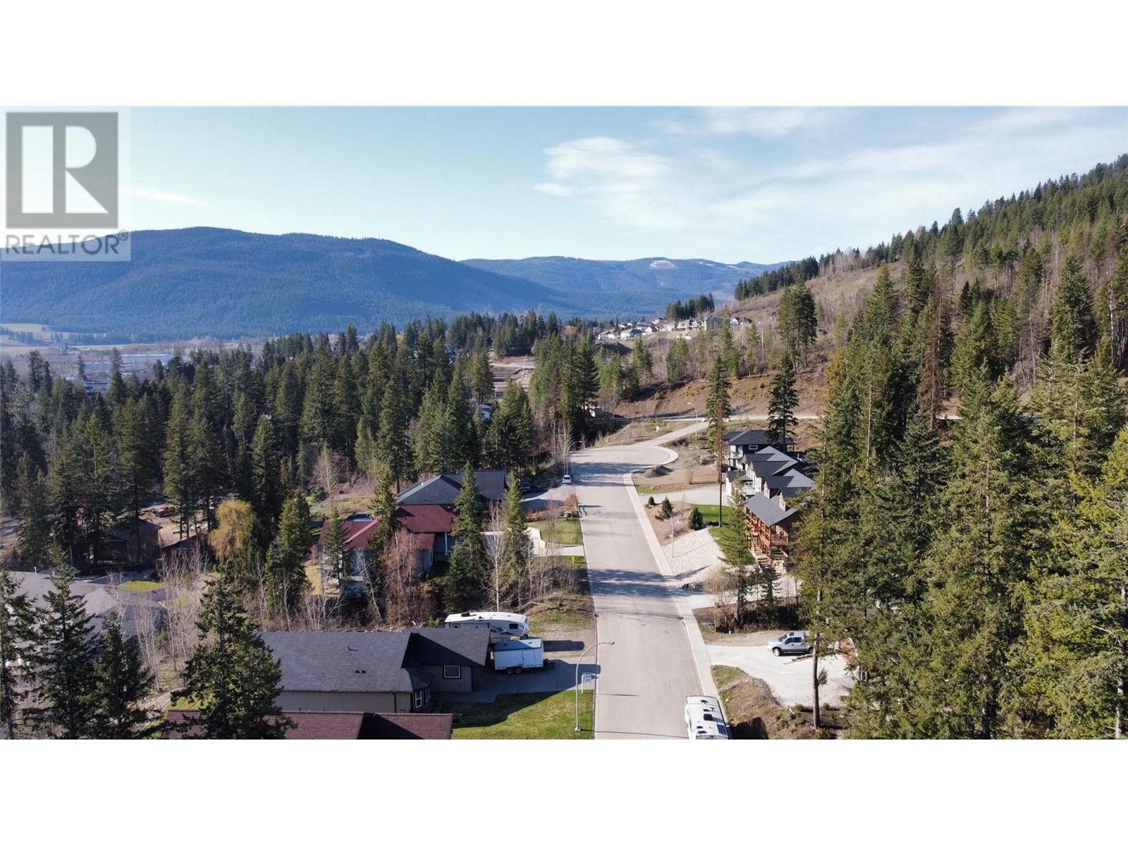 2541 Cedar Ridge Court, Lumby