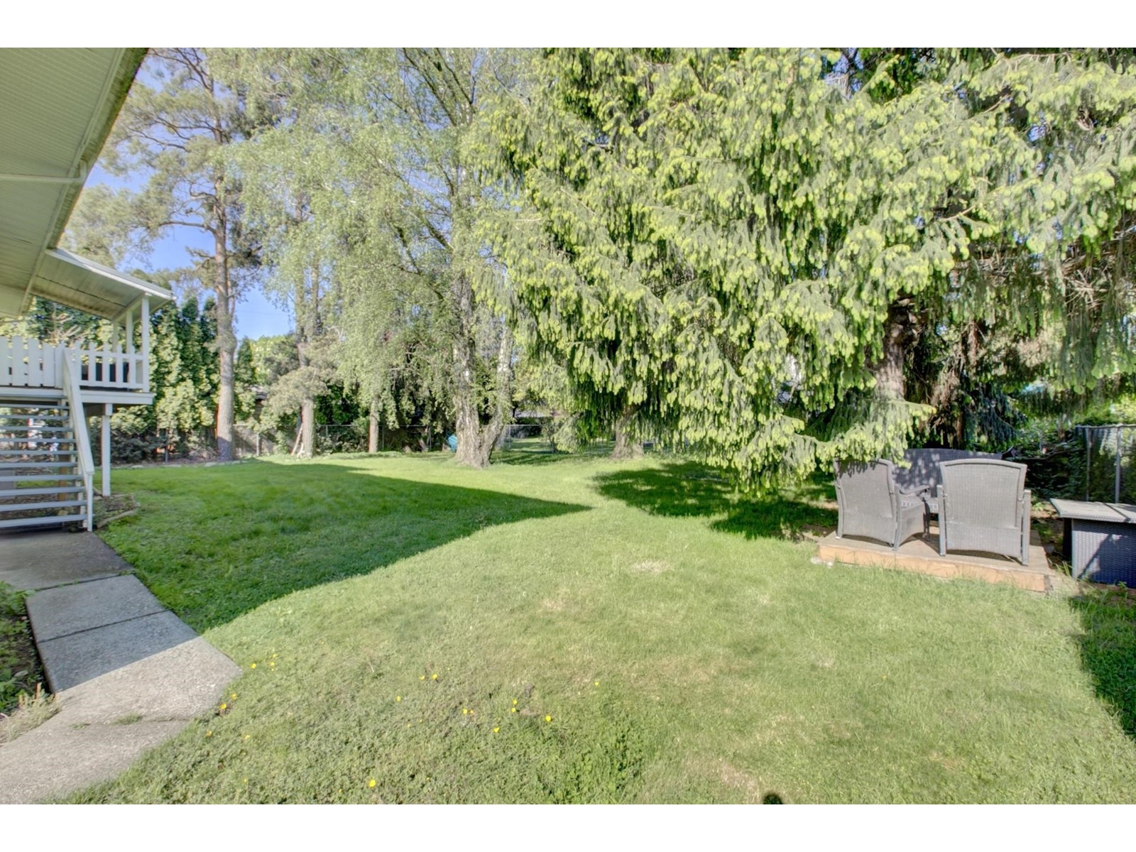 Photo 14 of 8505 Howard Crescent Chilliwack Proper South, Chilliwack BC