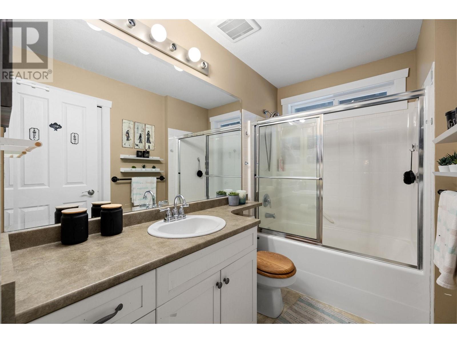 Photo 31 of 23072 Foreman Drive, Maple Ridge BC