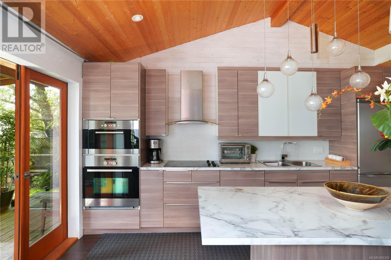 770 Beaver Point Rd, Salt Spring