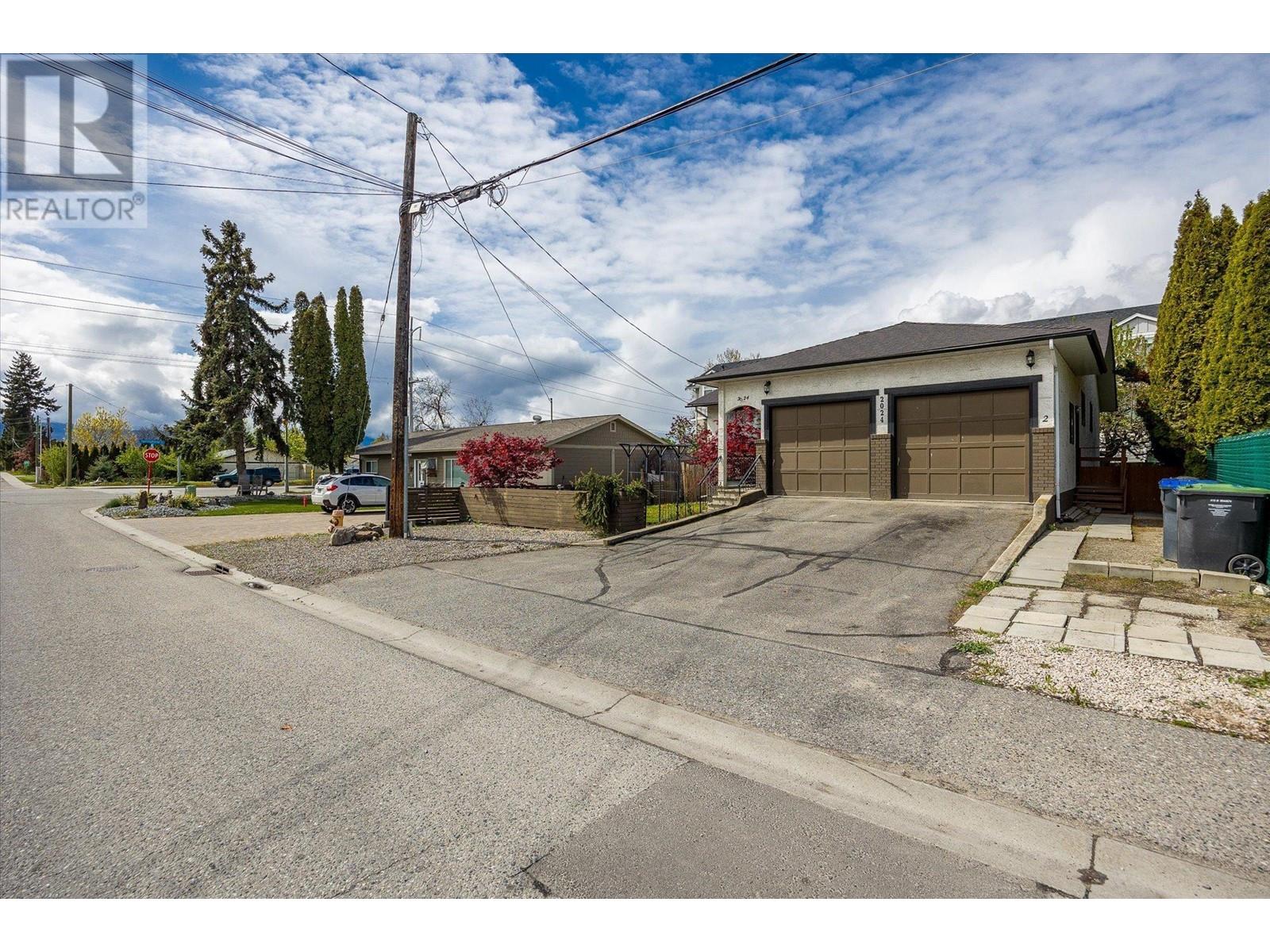  2024 Wilkinson Street, Kelowna