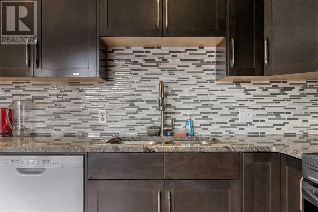 Single Family House for Sale in  Taraglen Road NE Taradale Calgary 