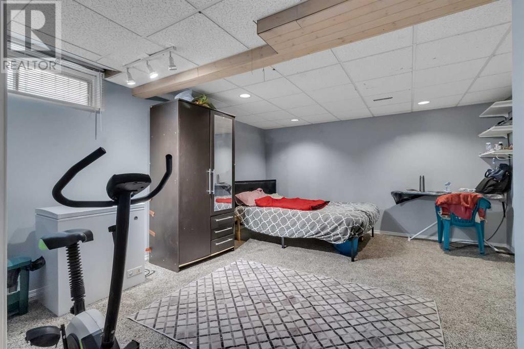 Single Family House for Sale in  Taraglen Road NE Taradale Calgary 