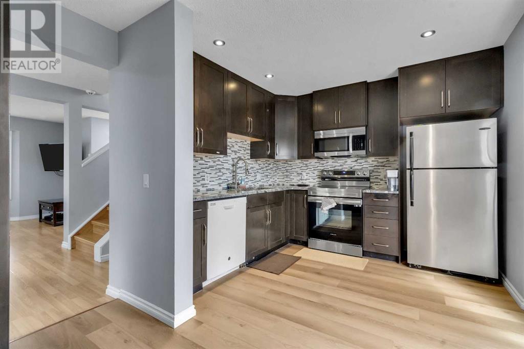 Single Family House for Sale in  Taraglen Road NE Taradale Calgary 