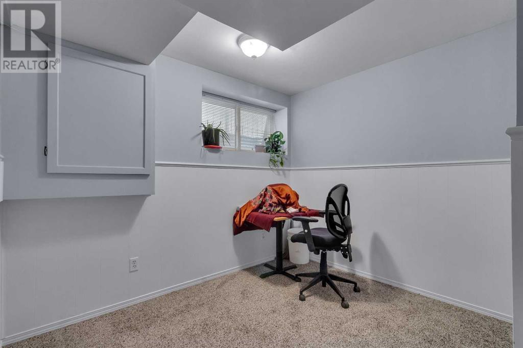 Single Family House for Sale in  Taraglen Road NE Taradale Calgary 