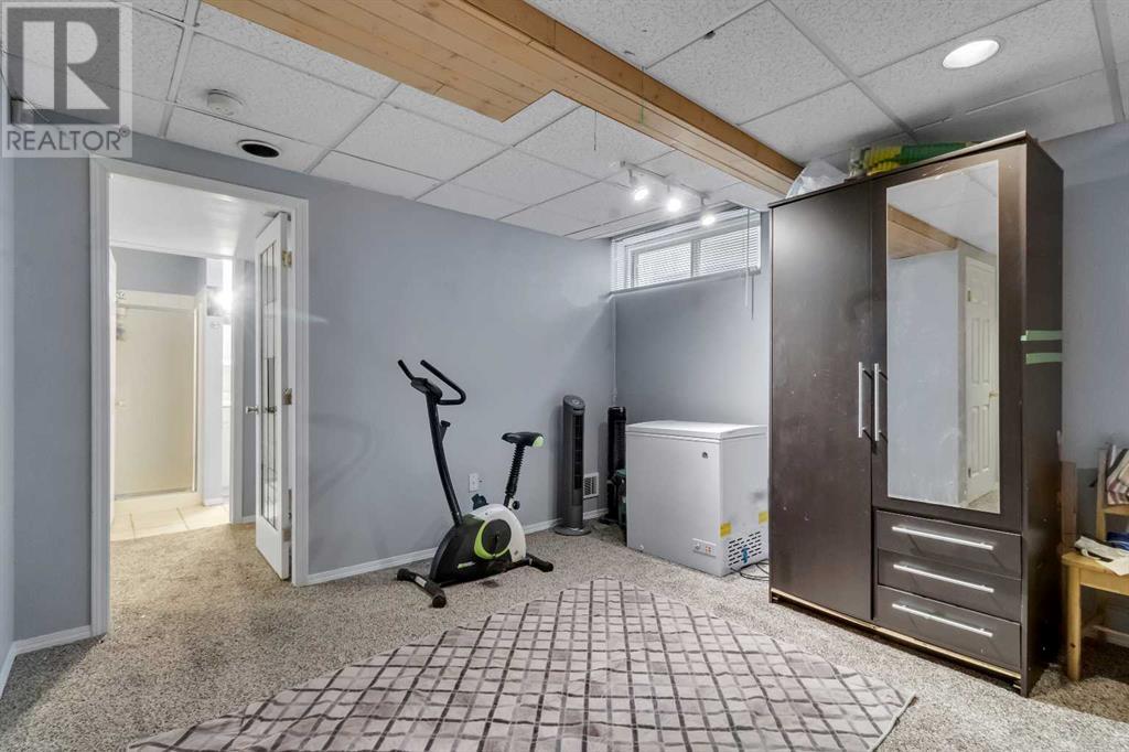Single Family House for Sale in  Taraglen Road NE Taradale Calgary 