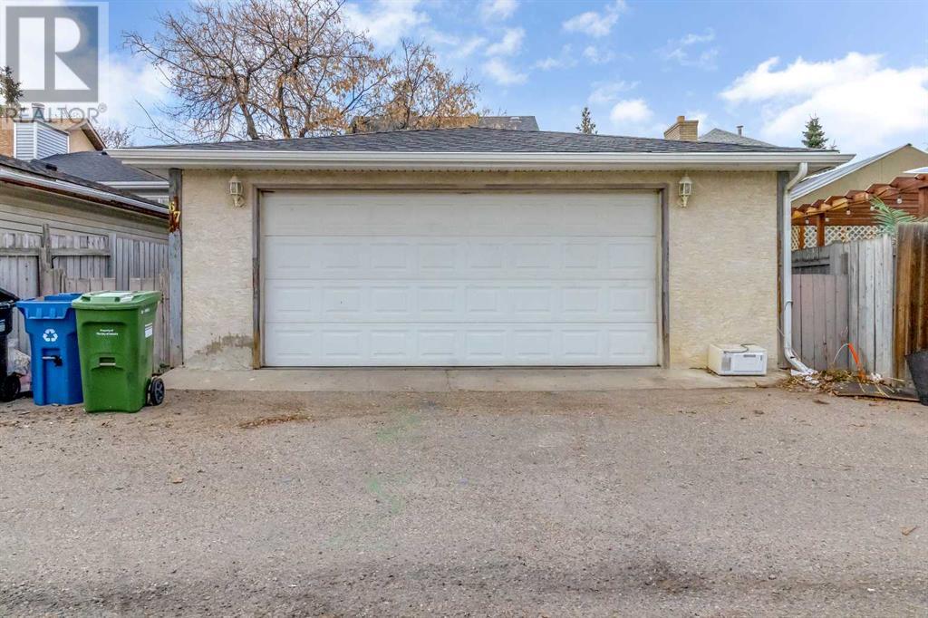 Single Family House for Sale in  Taraglen Road NE Taradale Calgary 