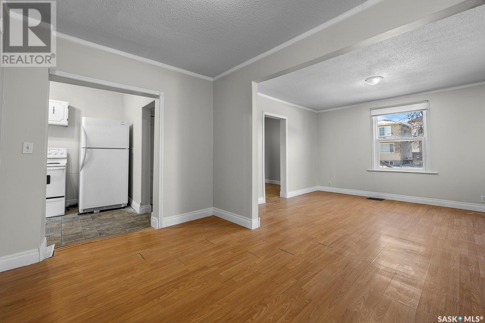 Single Family House for Sale in  Royal STREET Regina 