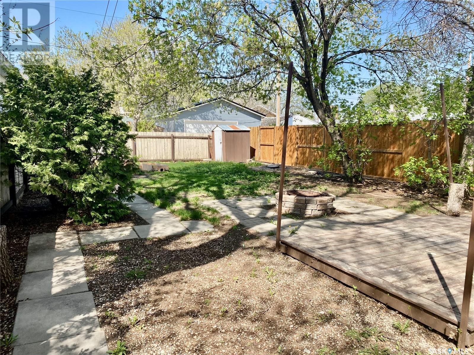 Single Family House for Sale in  Royal STREET Regina 