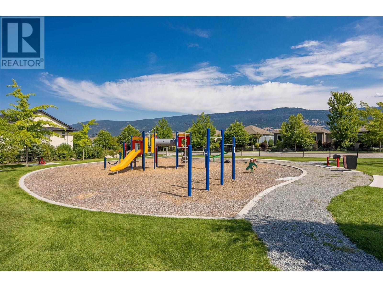 40 13098 Shoreline Way, Lake Country
