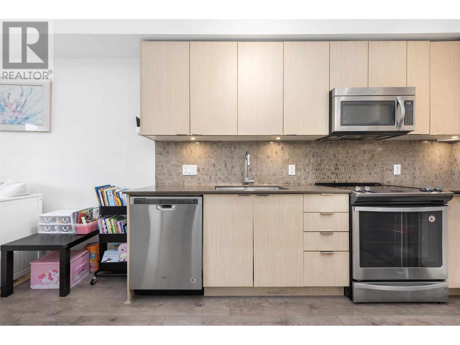 409 1150 BAILEY STREET, Squamish real estate listing R3004696