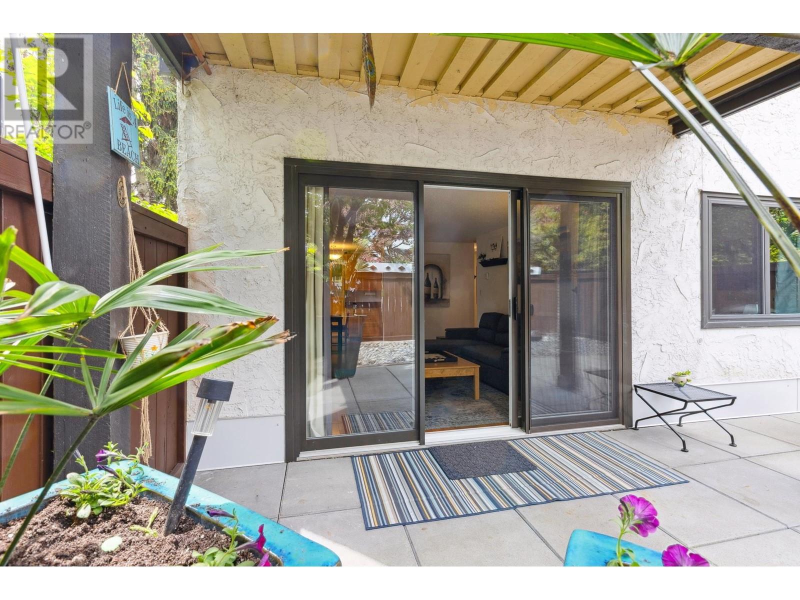 111 211 W 3RD STREET, North Vancouver real estate listing R3004733