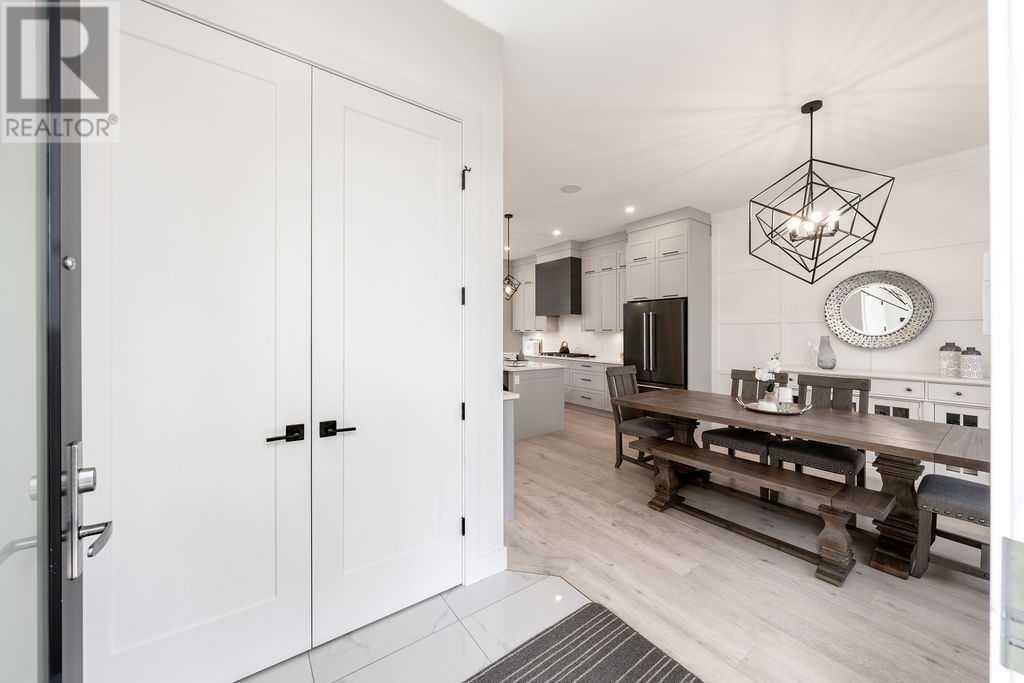 Single Family House for Sale in   Street NE Winston Heights/Mountview Calgary 