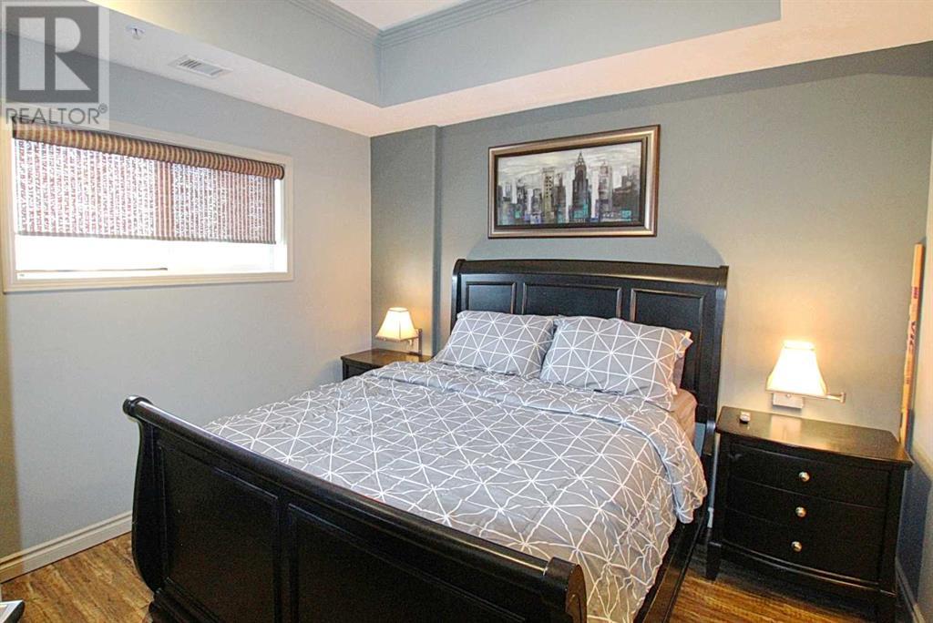 5100 Lakeshore Drive, Sylvan Lake
