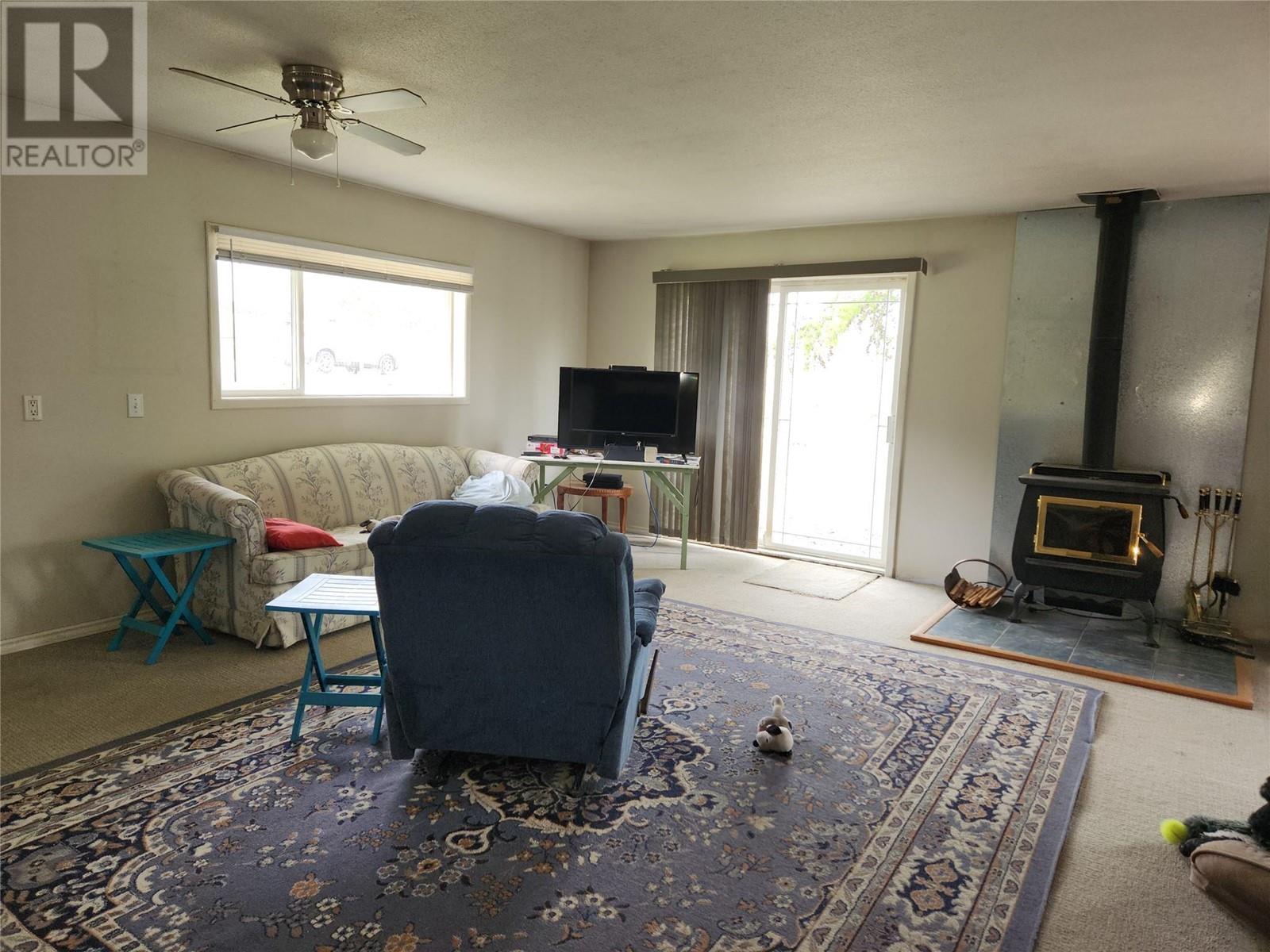  6624 Sidley Mountain Road, Bridesville
