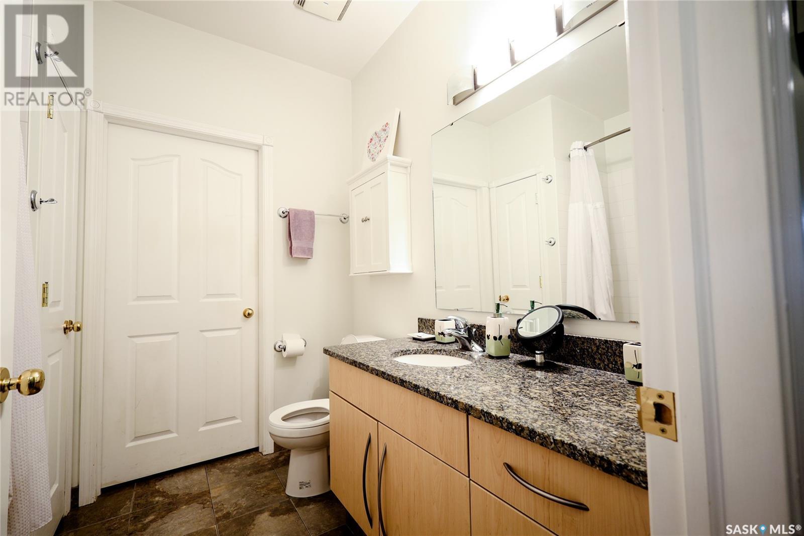 Photo 11 of 1207 1901 Victoria Avenue, Regina SK