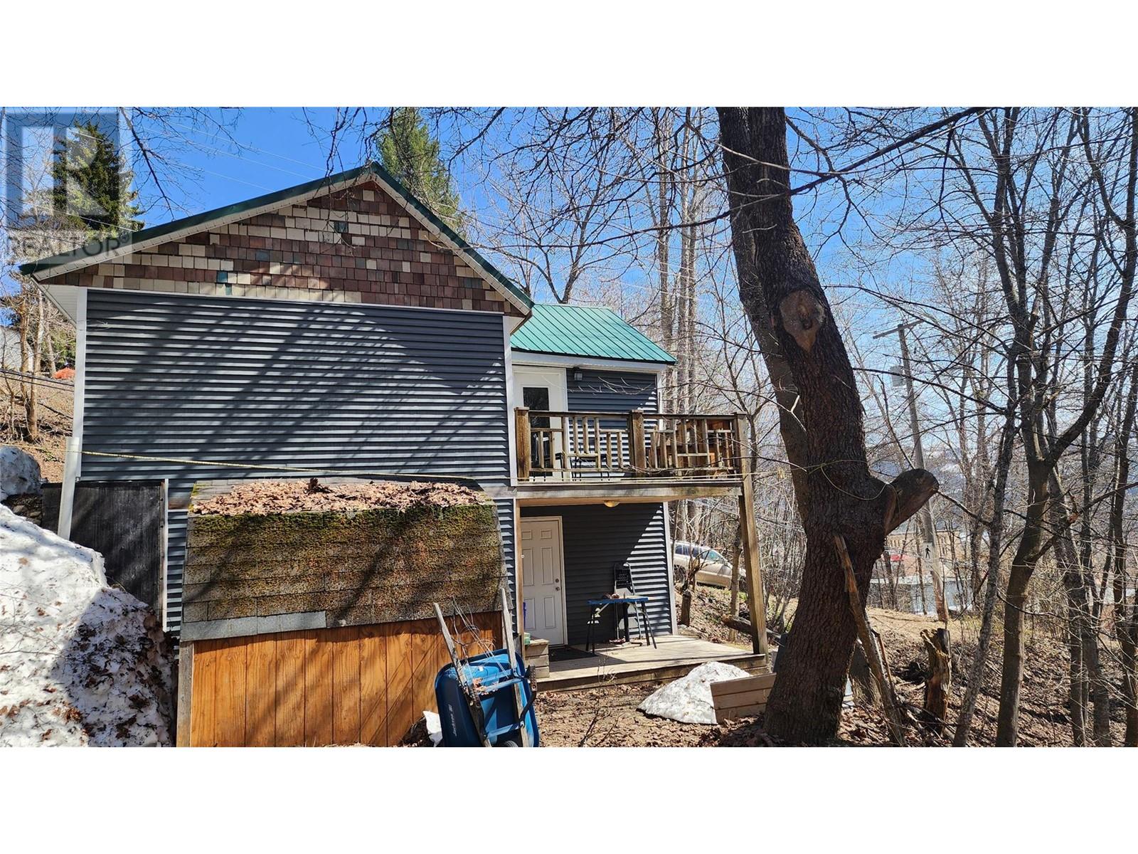 2165 Spokane Street, Rossland