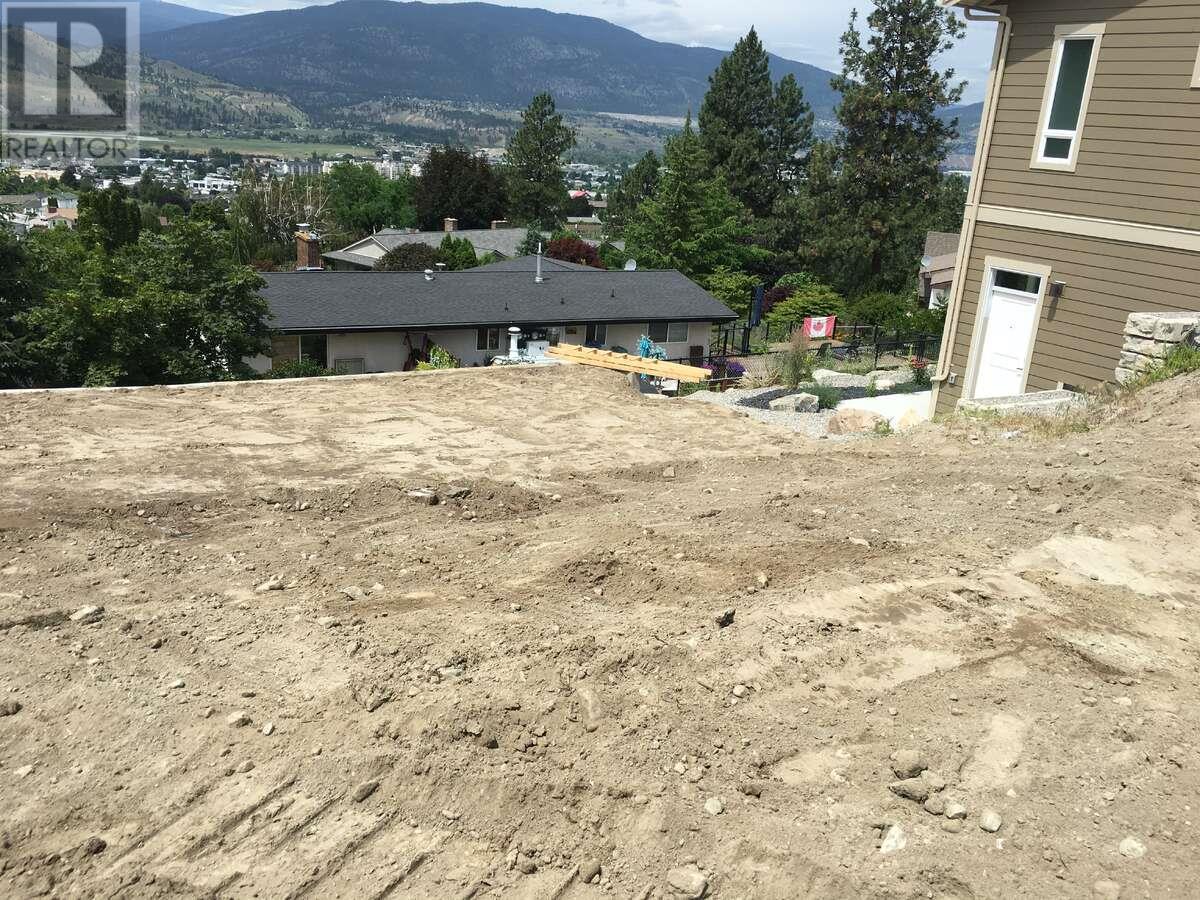 151 TIMBERSTONE Place, Penticton