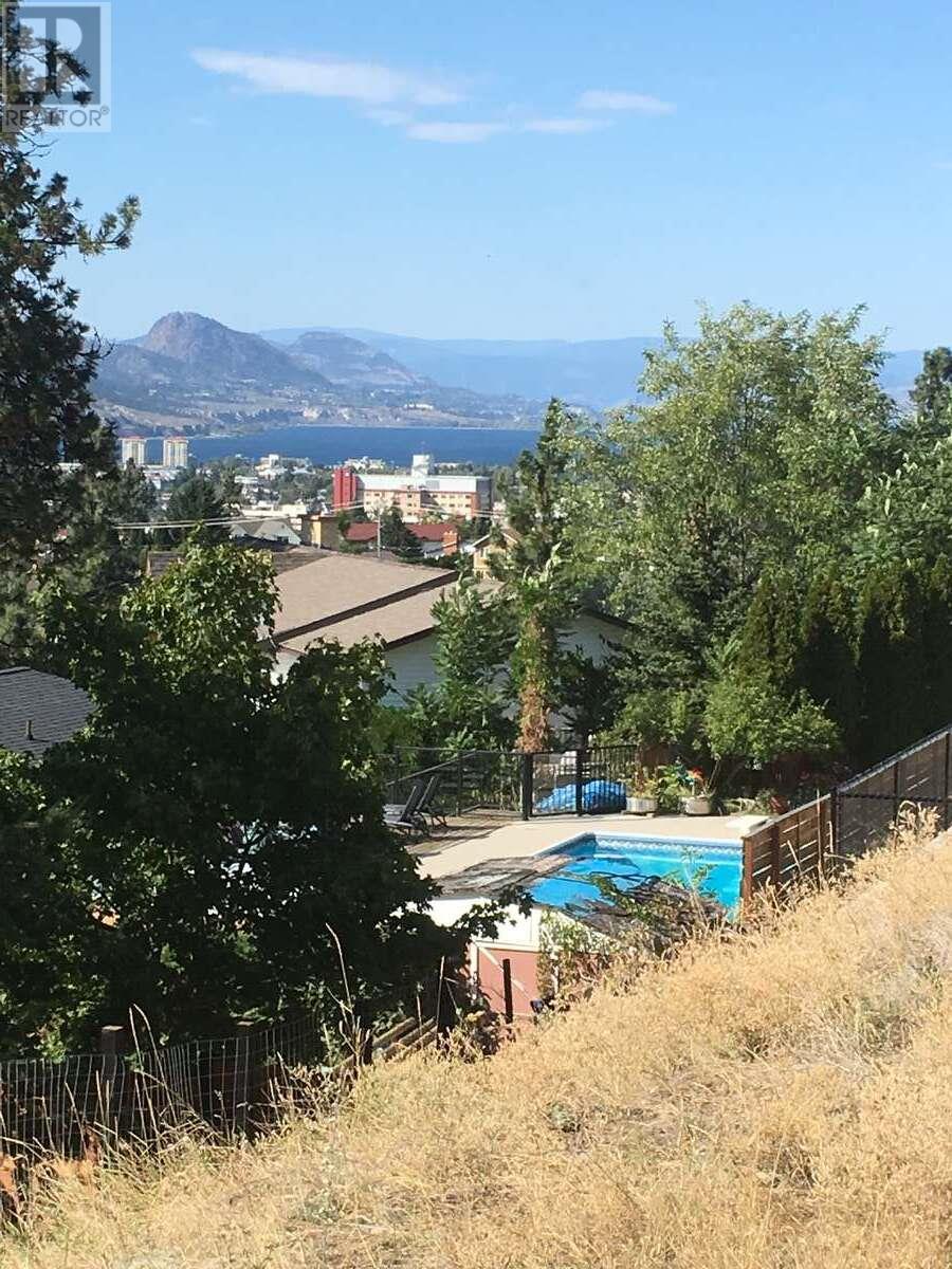  151 TIMBERSTONE Place, Penticton