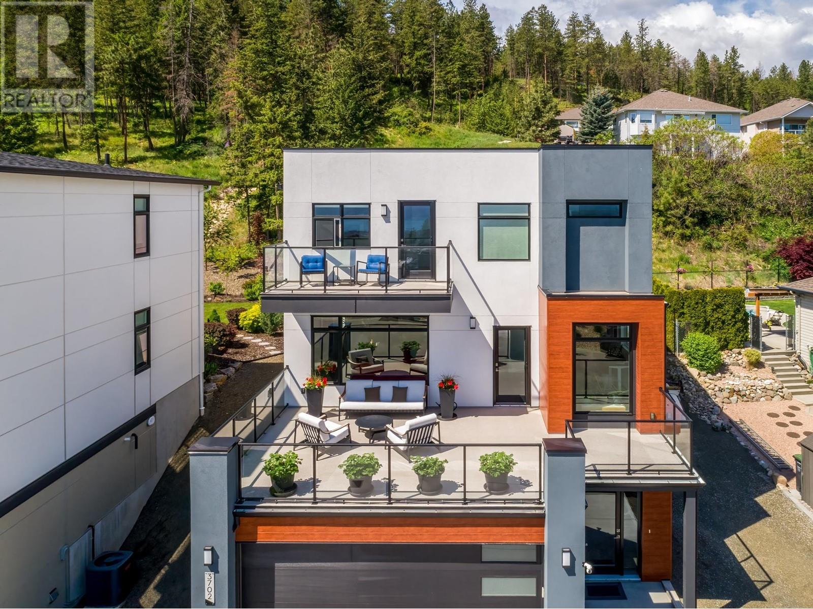  3702 Astoria Drive, West Kelowna